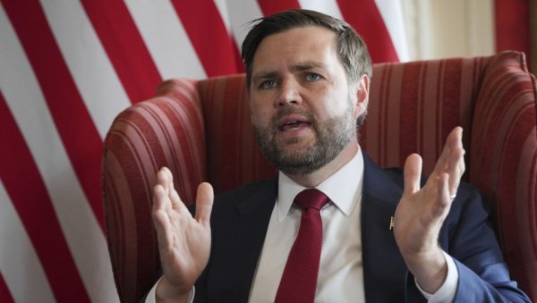 ЗЕЛЕНСКИ НЕЋЕ БИТИ НА САСТАНКУ ТРАМПА И ПУТИНА: Џеј Ди Венс открио зашто
