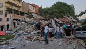 TRESLA SE TURSKA TOKOM NOĆI: Nakon snažnog zemljotresa usledilo stotinu potresa TRESLA SE TURSKA TOKOM NOĆI: Nakon snažnog zemljotresa usledilo stotinu potresa