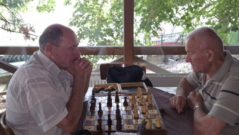 ŠAHOVSKI TURNIR SLEPIH I SLABOVIDIH: Najbolji iz cele zemlje u Mladenovcu ŠAHOVSKI TURNIR SLEPIH I SLABOVIDIH: Najbolji iz cele zemlje u Mladenovcu