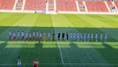NAŠ DRES – TVOJA BORBA… Divan gest podrške igrača GFK „Dubočica“ vernoj navijačici