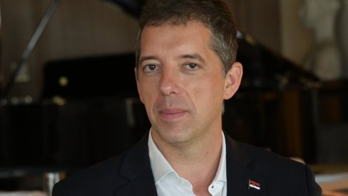 ĐURIĆ ODGOVORIO NA PROVOKACIJE BLOKADERA: Na uvrede uzvraćamo još snažnijom podrškom Vučiću