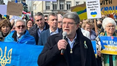 ПОВЕРЕНИК ДУБОКЕ ДРЖАВЕ ЗА ОБОЈЕНЕ РЕВОЛУЦИЈЕ У ПРАВОСЛАВНИМ ЗЕМЉАМА: Пицула у Украјини подстицао рат, а сада то ради у Србији ПОВЕРЕНИК ДУБОКЕ ДРЖАВЕ ЗА ОБОЈЕНЕ РЕВОЛУЦИЈЕ У ПРАВОСЛАВНИМ ЗЕМЉАМА: Пицула у Украјини подстицао рат, а сада то ради у Србији