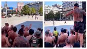 ПОЉАЦИ ЗАУЗЕЛИ ТРГ РЕПУБЛИКЕ: Ево шта су навијачи Леха радили у центру Београда (ВИДЕО)