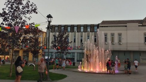 OPREDELJENE SUBENCIJE ZA SAMOZAPOŠLJAVANJE U KRAGUJEVCU: Ove godine dobiće ih 63 nezaposlenih OPREDELJENE SUBENCIJE ZA SAMOZAPOŠLJAVANJE U KRAGUJEVCU: Ove godine dobiće ih 63 nezaposlenih