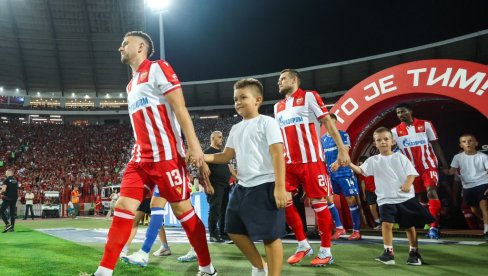 ПАО РЕКОРД МАРАКАНЕ! ФК Црвена звезда ово не памти! ПАО РЕКОРД МАРАКАНЕ! ФК Црвена звезда ово не памти!