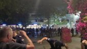 POVREĐENA ČETIRI POLICAJCA: Blokaderi napravili krvoproliće u Vrbasu i Bačkoj Palanci