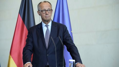 NEMAČKI MEDIJI: Merc sazvao vanrednu sednicu vlade NEMAČKI MEDIJI: Merc sazvao vanrednu sednicu vlade