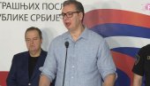 POLOMLJENE VILICE, POVREDE GRUDNOG KOŠA Vučić: U napadu blokareda povređeno je 16 policajaca
