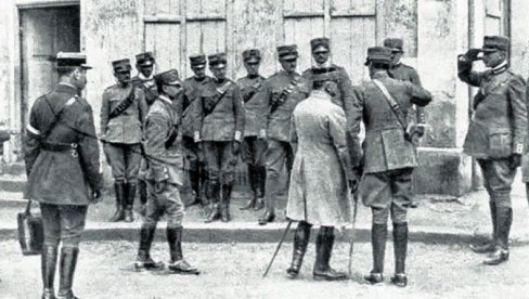 POBEDA NA SOLUNSKOM FRONTU ODLUČILA ISHOD VELIKOG RATA: Dogovor sklopljen, ujedinio je francuskog generala i srpske vojskovođe POBEDA NA SOLUNSKOM FRONTU ODLUČILA ISHOD VELIKOG RATA: Dogovor sklopljen, ujedinio je francuskog generala i srpske vojskovođe