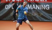 TENIS OVO NE PAMTI: Otišao u toaltet, a kad se vratio sačekala ga diskvalifikacija (VIDEO)