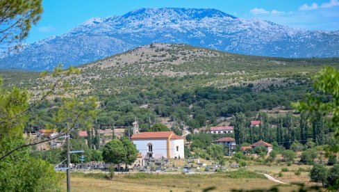 U ŽEGAR KOD OBROVCA VRAĆAJU SE MLADI SRBI: Obnavljaju svoje stare domove ili podižu nove na dalmatinskoj zemlji svojih pradedova (FOTO) U ŽEGAR KOD OBROVCA VRAĆAJU SE MLADI SRBI: Obnavljaju svoje stare domove ili podižu nove na dalmatinskoj zemlji svojih pradedova (FOTO)