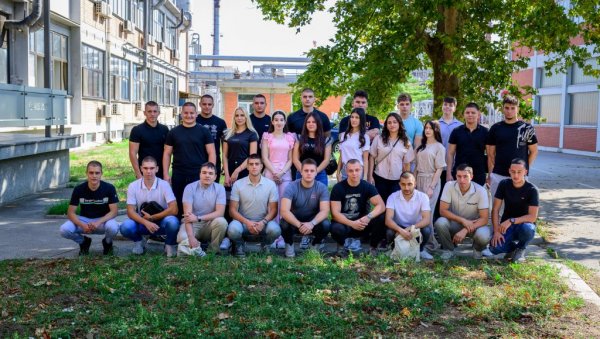 Млади Панчевци на пракси у Рафинерији нафте и Петрохемији