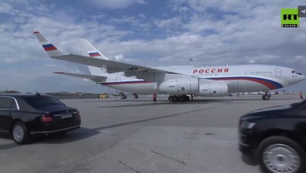 ПУТИНОВ АВИОН СЛЕТЕО НА АЉАСКУ