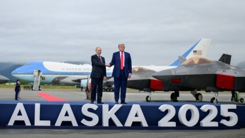 (УЖИВО) САМИТ ПУТИНА И ТРАМПА: Прошао први сат разговора два председника; Амерички медији - Трамп показао поштовање (ВИДЕО/ФОТО)