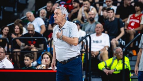 OVO SU SVI ŽELELI DA ČUJU: Svetislav Pešić otkrio kakva je situacija sa Vasom Micićem OVO SU SVI ŽELELI DA ČUJU: Svetislav Pešić otkrio kakva je situacija sa Vasom Micićem