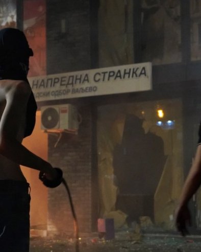 ДОКАЗ ЦРНО НА БЕЛО: Блокадери признали да шетају за паре - ево колика им је тарифа (ФОТО)