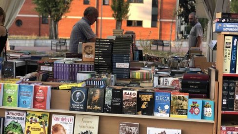 SAJAM KNJIGA U ISTOČNOM NOVOM SARAJEVU: KNJIŽEVNI SUSRETI, PROMOCIJE I BOGAT KULTURNI PROGRAM SAJAM KNJIGA U ISTOČNOM NOVOM SARAJEVU: KNJIŽEVNI SUSRETI, PROMOCIJE I BOGAT KULTURNI PROGRAM