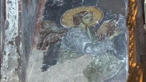 СРБИЈА ПОРЕД ЧУВЕНОГ БЕЛОГ АНЂЕЛА ИМА И СВОГ ПЛАВОГ АНЂЕЛА: Ево где се налази ова фреска која је инспирисала многе уметнике (ВИДЕО)