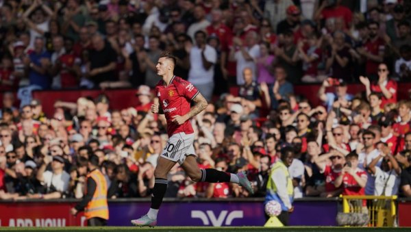 ПОНОВО ТАЈ ШЕШКО! Манчестер јунајтед уписао нову победу у Премијер лиги