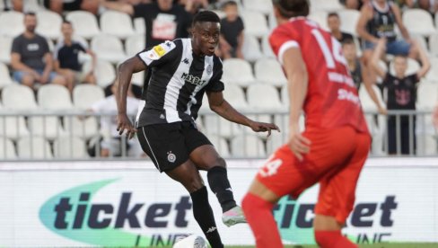 PARTIZAN RAZBIO IMT: Proradio i Demba Sek, crno-beli nastavili seriju pobeda u Superligi Srbije (VIDEO)
