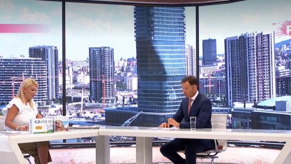 МАЛИ САОПШТИО СЈАЈНЕ ВЕСТИ ЗА ГРАЂАНЕ: Од првог октобра идемо са ванредним повећањем минималне зараде од 9.4 одсто МАЛИ САОПШТИО СЈАЈНЕ ВЕСТИ ЗА ГРАЂАНЕ: Од првог октобра идемо са ванредним повећањем минималне зараде од 9.4 одсто