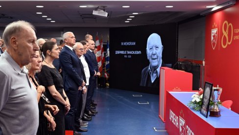 KAD JE GOVORIO O ZVEZDI... Srbija se oprostila od Den Tane KAD JE GOVORIO O ZVEZDI... Srbija se oprostila od Den Tane