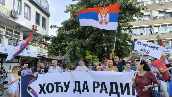 СТАРА ПАЗОВА ЈЕ УСТАЛА ПРОТИВ БЛОКАДА: Грађани желе назад нормалан живот који им је одузет (ФОТО/ВИДЕО)