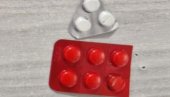 BLOKADERI IZ NOVOG PAZARA PALI NA GRANICI: Pronađena im droga - Jedan bio pod snažnim dejstvom amfetamina (FOTO)