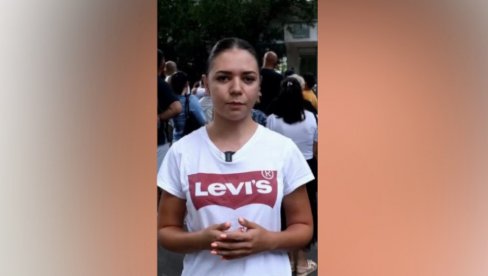 СРБИЈА ПРОТИВ БЛОКАДА: Порука из Куле (ВИДЕО) СРБИЈА ПРОТИВ БЛОКАДА: Порука из Куле (ВИДЕО)