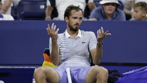 STIGLI NA GRANICU, A ONDA ŠOK! Kakva drama Danila Medvedeva na Bliskom istoku