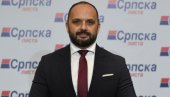 СРАМНА ОДЛУКА СКУПШТИНЕ ОПШТИНЕ СЕВЕРНА МИТРОВИЦА: Преименовано чак 87 улица без консултације са Србима СРАМНА ОДЛУКА СКУПШТИНЕ ОПШТИНЕ СЕВЕРНА МИТРОВИЦА: Преименовано чак 87 улица без консултације са Србима