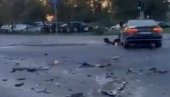 ТЕШКА САОБРАЋАЈКА: Делови аутомобила расути по раскрсници, возило тешко оштећено (ВИДЕО) ТЕШКА САОБРАЋАЈКА: Делови аутомобила расути по раскрсници, возило тешко оштећено (ВИДЕО)