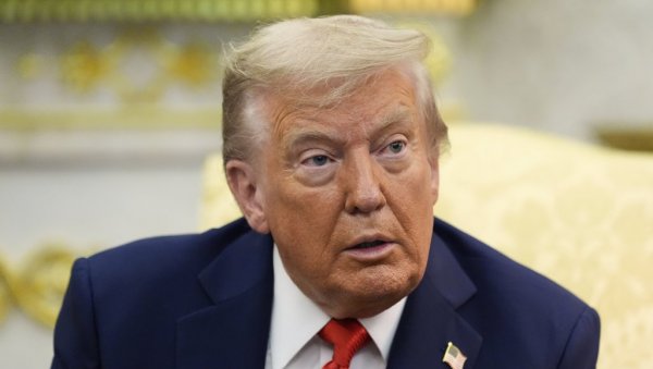ТРАМП НАЈАВИО: Рат ће бити готов за неколико седмица ТРАМП НАЈАВИО: Рат ће бити готов за неколико седмица
