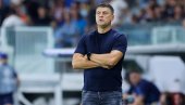 OVO JE NA NIVOU SEOSKE LIGE! Vladan Milojević nakon ispadanja Zvezde od Pafosa u plej-ofu kvalifikacija za Ligu šampiona OVO JE NA NIVOU SEOSKE LIGE! Vladan Milojević nakon ispadanja Zvezde od Pafosa u plej-ofu kvalifikacija za Ligu šampiona