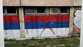 BLOKADNI SEPARATISTI DIVLJAJU: Fejsbuk grupa Slobodna Vojvodina poručuje da je prefarbana “aneksiona srbijanska trobojka”! (FOTO)