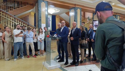 KURTI I SAMOOPREDELJENJE SVESNO KRŠE OSNOVNA LJUDSKA PRAVA SRBA: Srpska lista najavila žalbu tzv. Ustavnom sudu Kosova zbog kršenja procesura KURTI I SAMOOPREDELJENJE SVESNO KRŠE OSNOVNA LJUDSKA PRAVA SRBA: Srpska lista najavila žalbu tzv. Ustavnom sudu Kosova zbog kršenja procesura