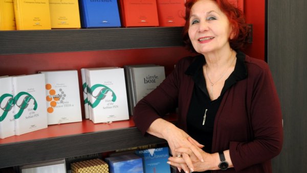 МОЋ НИЈЕ ВИШЕ У ЗНАЊУ НЕГО У НОВЦУ: Интервју/ Вида Огњеновић, академик и редитељ - за евиденцију