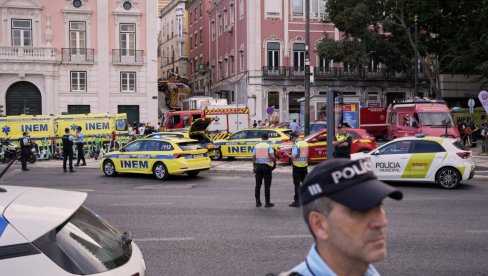 OGLASILA SE AMBASADA SRBIJE U PORTUGALU: Među stradalima ima stranaca OGLASILA SE AMBASADA SRBIJE U PORTUGALU: Među stradalima ima stranaca