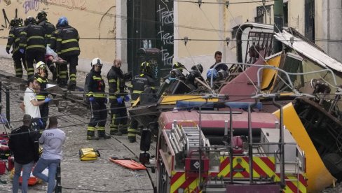 ПОЗНАТ УЗРОК ЈЕЗИВЕ НЕСРЕЋЕ У ЛИСАБОНУ: Ни кочничар није успео да спречи фаталну ствар због које је погинуло 16 особа ПОЗНАТ УЗРОК ЈЕЗИВЕ НЕСРЕЋЕ У ЛИСАБОНУ: Ни кочничар није успео да спречи фаталну ствар због које је погинуло 16 особа