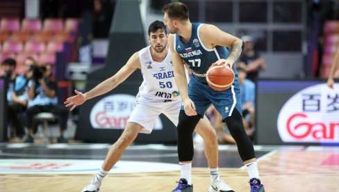 LAKO JE KAD IMAŠ LUKU DONČIĆA: Slovenija pobedila Izrael na Evrobasketu, novi dab-dabl NBA zvezde LAKO JE KAD IMAŠ LUKU DONČIĆA: Slovenija pobedila Izrael na Evrobasketu, novi dab-dabl NBA zvezde