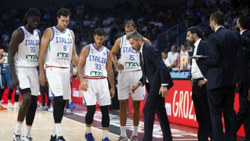 NAKON SRBIJE, SELEKTORA ZAMENILA I ITALIJE! Evo ko je došao umesto Đanmarka Poceka na klupu Azura