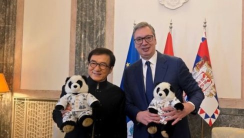 VUČIĆ UGOSTIO DŽEKIJA ČENA: Velika je čast što će ova filmska zvezda predstavljati EXPO u Srbiji VUČIĆ UGOSTIO DŽEKIJA ČENA: Velika je čast što će ova filmska zvezda predstavljati EXPO u Srbiji