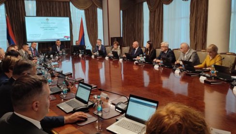 МИЛИЈАРДА ЗА ПЕГЛАЊЕ ДУГОВА : Влада Републике Српске рекордно се задужила на Лондонској берзи