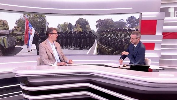 УЛАЖЕМО У ВОЈСКУ ДА БИСМО ОЧУВАЛИ МИР И ДА БИ НЕКИМА БИЛО ЈАСНО ДА ТУ НЕМАЈУ ШТА ДА РАДЕ: Вучић о војној паради УЛАЖЕМО У ВОЈСКУ ДА БИСМО ОЧУВАЛИ МИР И ДА БИ НЕКИМА БИЛО ЈАСНО ДА ТУ НЕМАЈУ ШТА ДА РАДЕ: Вучић о војној паради