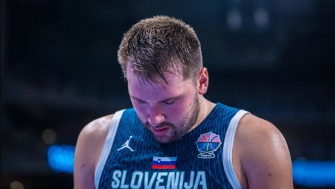 DAĆU MU KAPITENSKU TRAKU, SAMO NEKA SE VRATI! Luka Dončić nakon eliminacije sa Evrobasketa čuo nove katastrofalne vesti DAĆU MU KAPITENSKU TRAKU, SAMO NEKA SE VRATI! Luka Dončić nakon eliminacije sa Evrobasketa čuo nove katastrofalne vesti