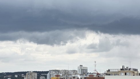 SVE JE HLADNIJE: Vreme danas pretežno oblačno, a biće i kiše