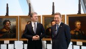 СЕЛАКОВИЋ ПРИМИО ПОКЛОМ ОД „ГАСПРОМА“ Девет портрета руских војсковођа и државника српског порекла за Историјски музеј Србије (ФОТО)