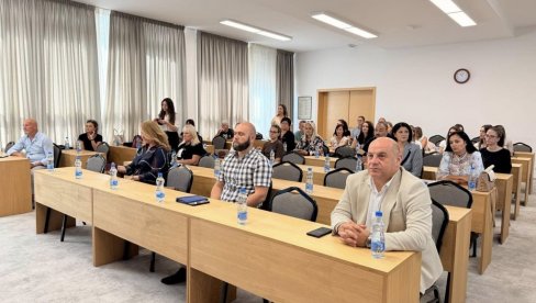 СЕЗОНА 365 ДАНА У ГОДИНИ: У Врњачкој Бањи одржна конференција посвећена развоју туризма СЕЗОНА 365 ДАНА У ГОДИНИ: У Врњачкој Бањи одржна конференција посвећена развоју туризма