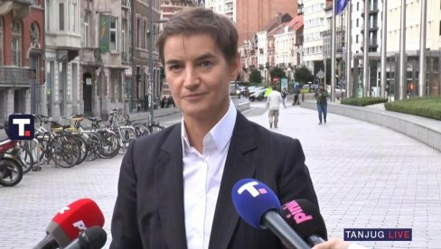 ANA BRNABIĆ SE OBRATILA GRAĐANIMA IZ BRISELA: Trudimo se da klaster 3 bude otvoren do kraja godine ANA BRNABIĆ SE OBRATILA GRAĐANIMA IZ BRISELA: Trudimo se da klaster 3 bude otvoren do kraja godine