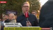 ВУЧИЋ НА СКУПУ ПРОТИВ БЛОКАДА: Река људи кренула у шетњу против блокада, председник на челу колоне (ВИДЕО)